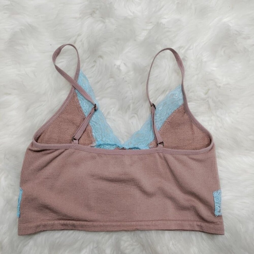 NWOT Urban Outfitters Out From Under Chrysalis Seamless Lace Trim Bralette Top M - Picture 3 of 7